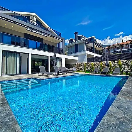 Zehra Hotel 5*