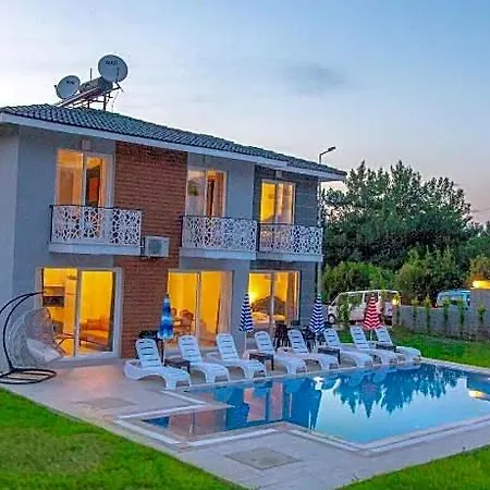 Zehra Hotel 5*