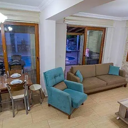 Zehra Cedit